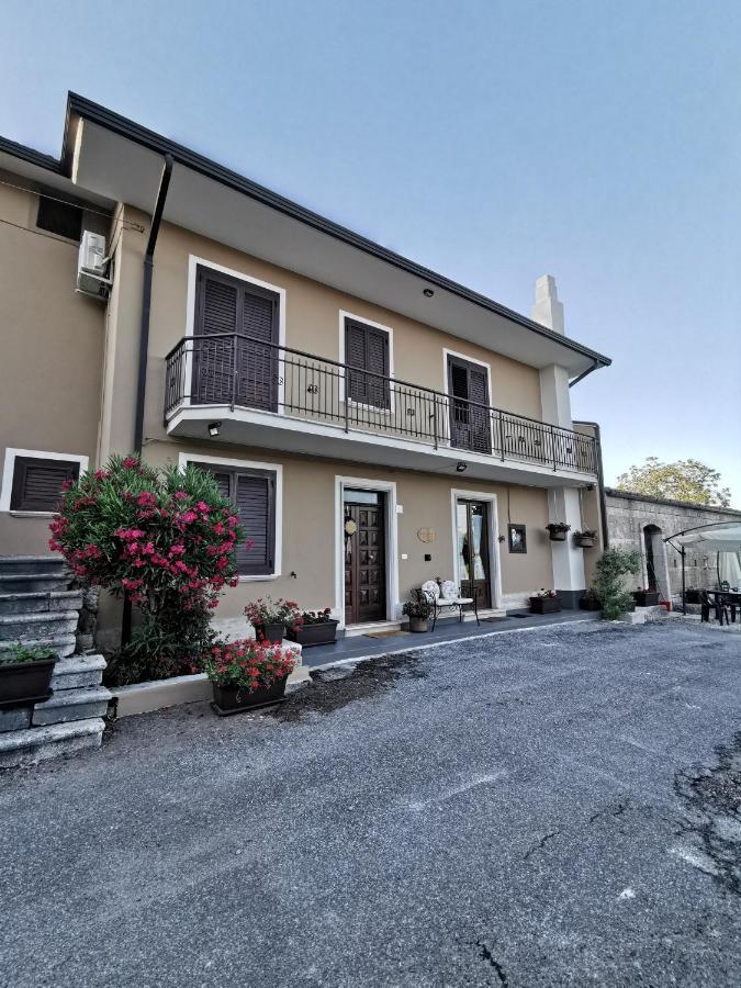 Relais Aeclanum Couette-café Mirabella Eclano